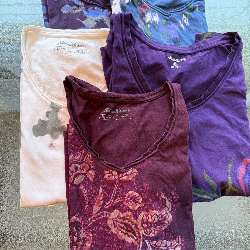 Eddie Bauer Women's Floral T-Shirts
